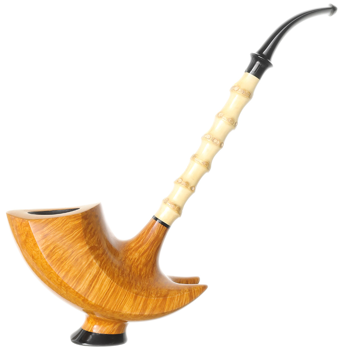 Peter Heding Natural Smooth Whale with Bamboo (Diamond) | 10th Annual Global Pipe Making Exposition | Daily Reader