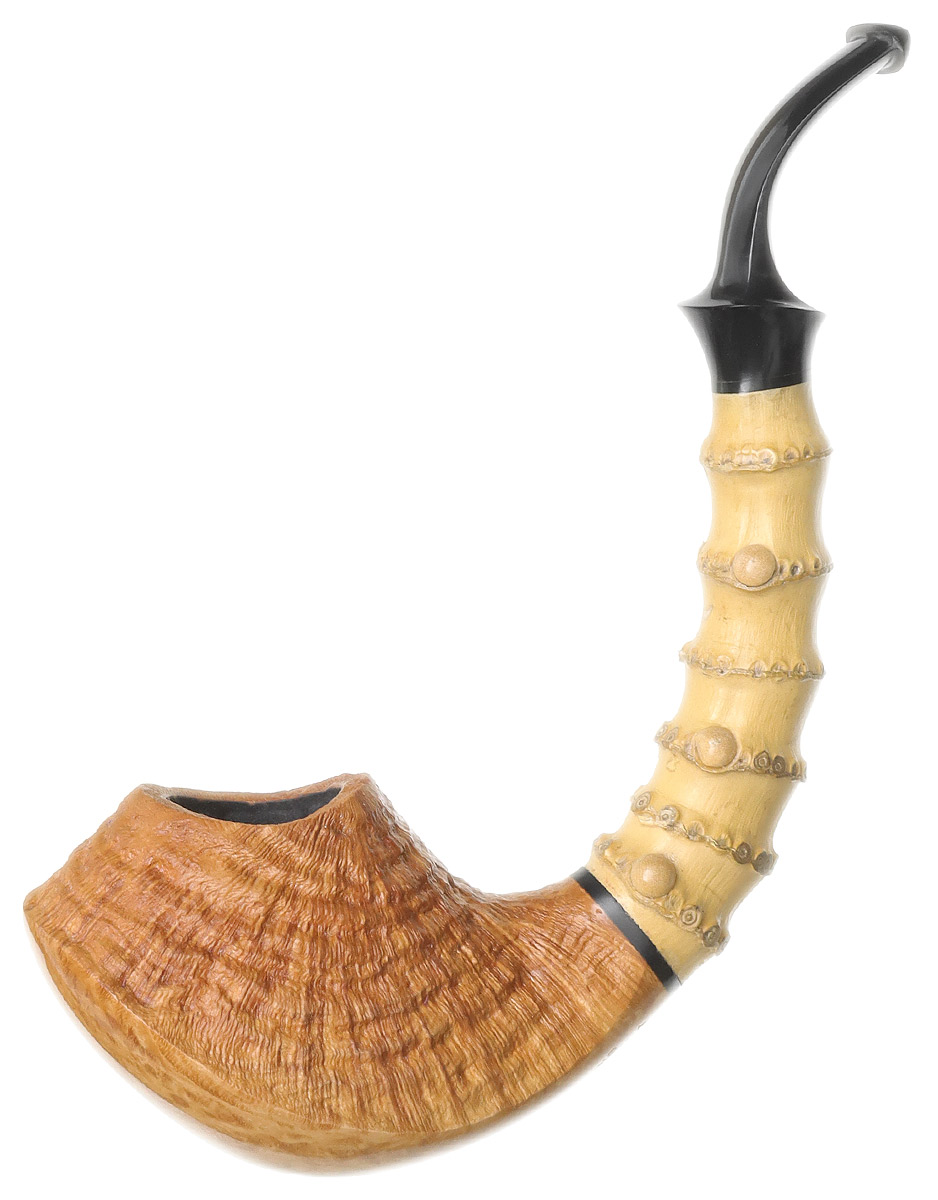 Il Cerchio Natural Partially Sandblasted Volcano with Bamboo and Boxwood | 10th Annual Global Pipe Making Exposition | Daily Reader