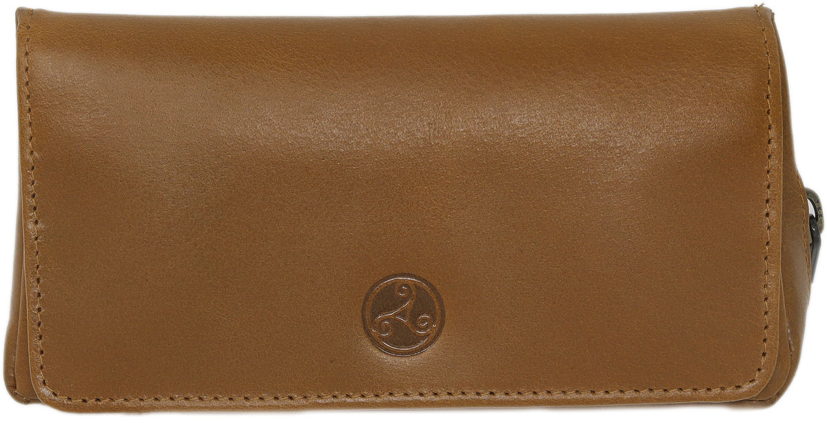 Stands & Pouches Rattray