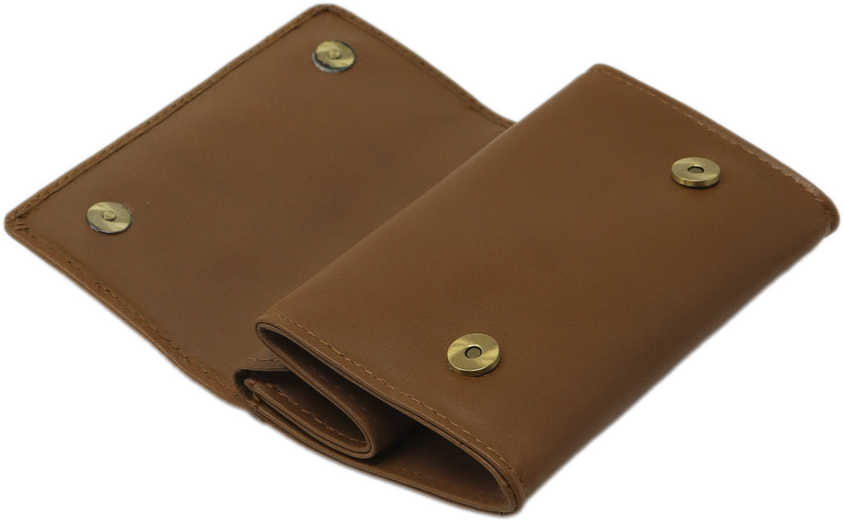 Stands & Pouches Rattray