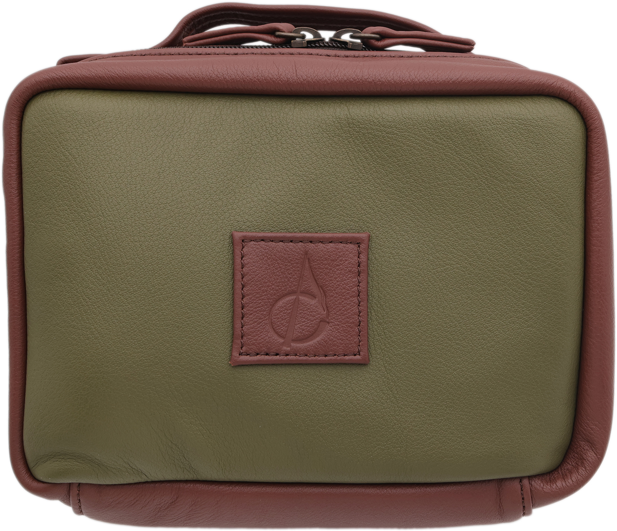 Exploring Claudio Albieri Accessories | Daily Reader