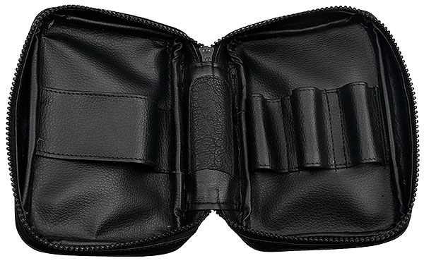 Stands & Pouches Rattray