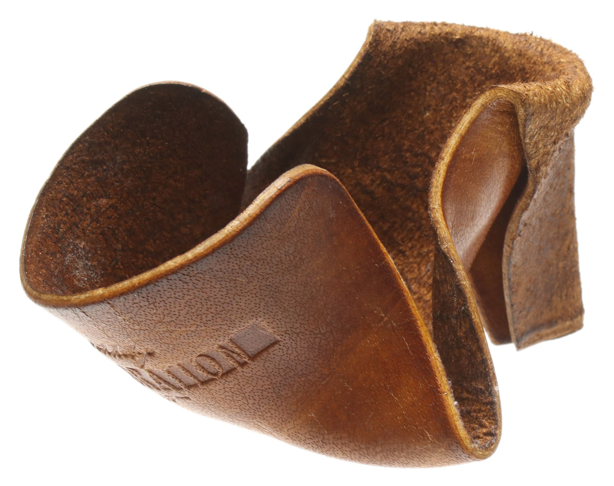 Stands & Pouches Erik Stokkebye 4th Generation Pipe Stand - Leather