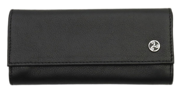 Stands & Pouches Rattray