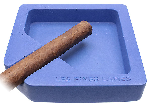 Ashtrays Les Fines Lames Cigar Ashtray - Monad Blue