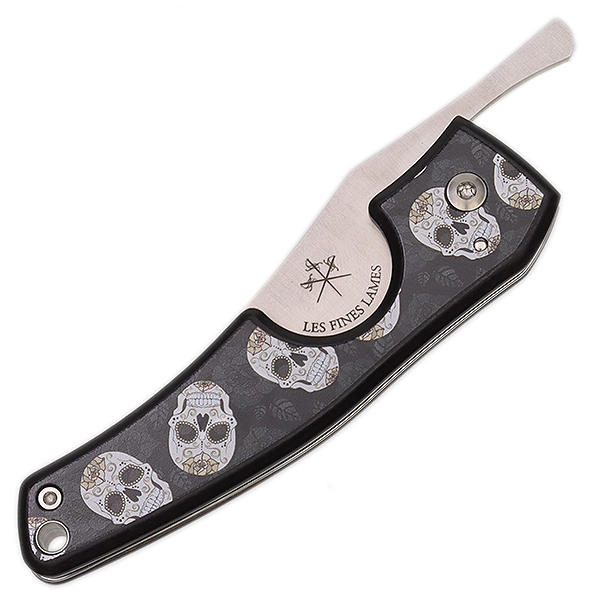 Cutters & Accessories Les Fines Lames Le Petit Cigar Cutter Calavera
