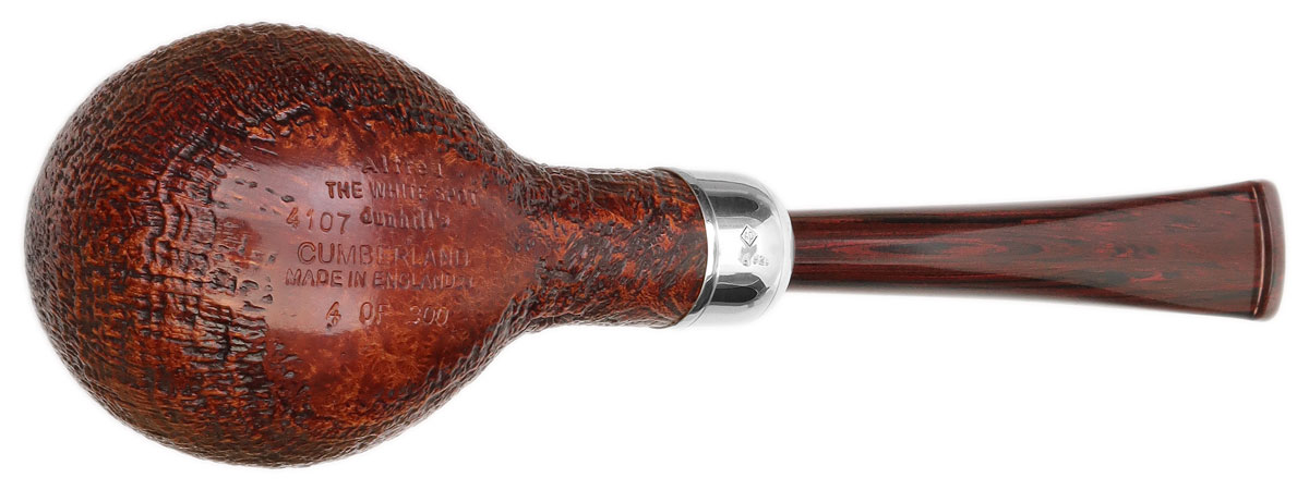 Dunhill Christmas 2023 Cumberland (4107) (4/300)