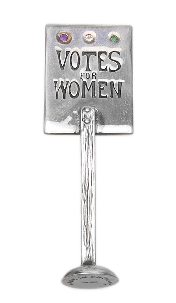 Dunhill The Suffragette Movement Chestnut (2313) (7/11) (2023)