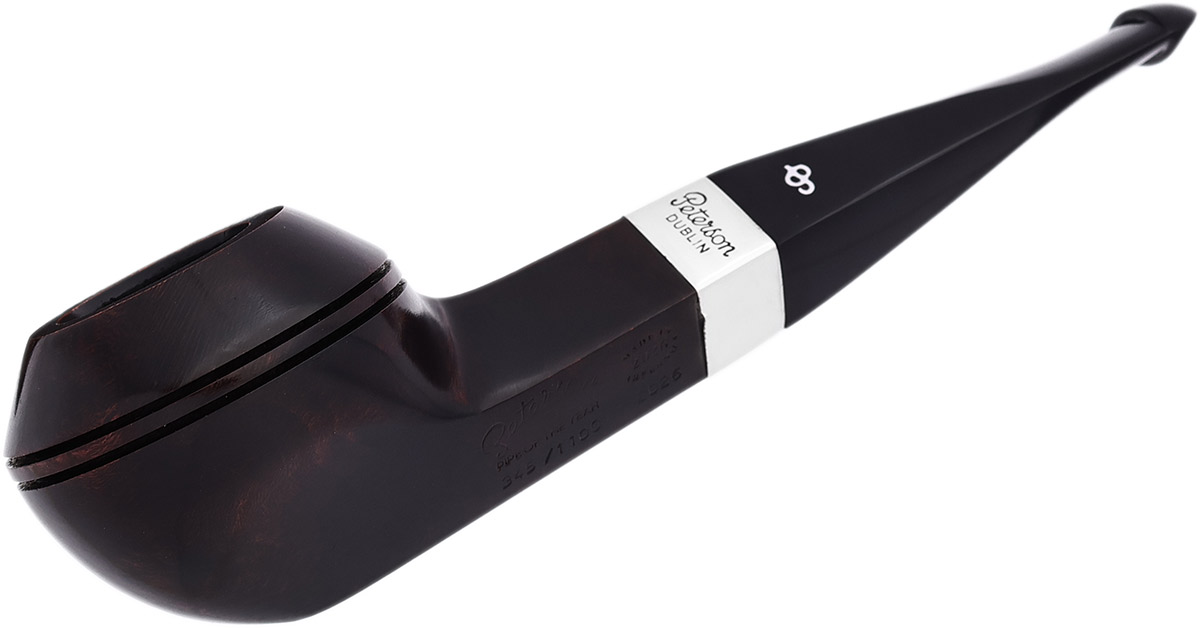 Peterson Pipe of the Year 2026 Heritage P-Lip (345/1100)