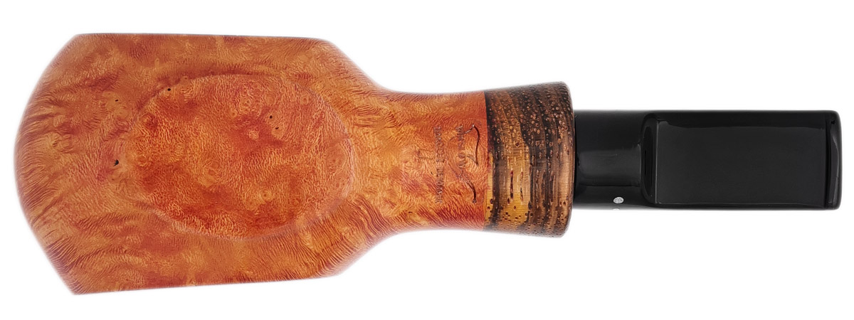 Winslow Smooth Paneled Apple Sitter (D)