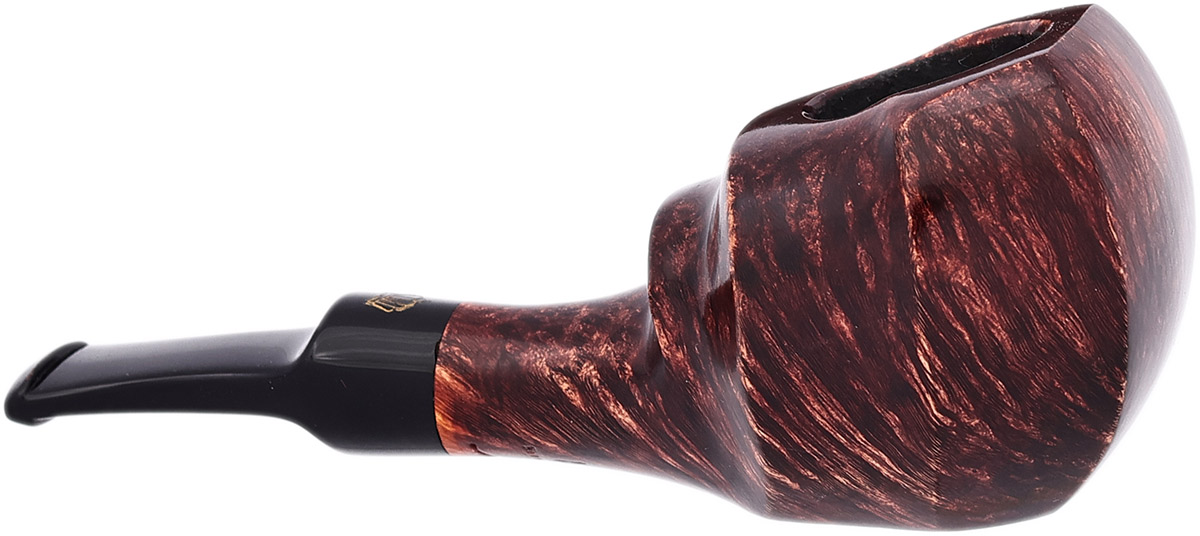 Winslow Crown Smooth Paneled Bent Apple Sitter (200)