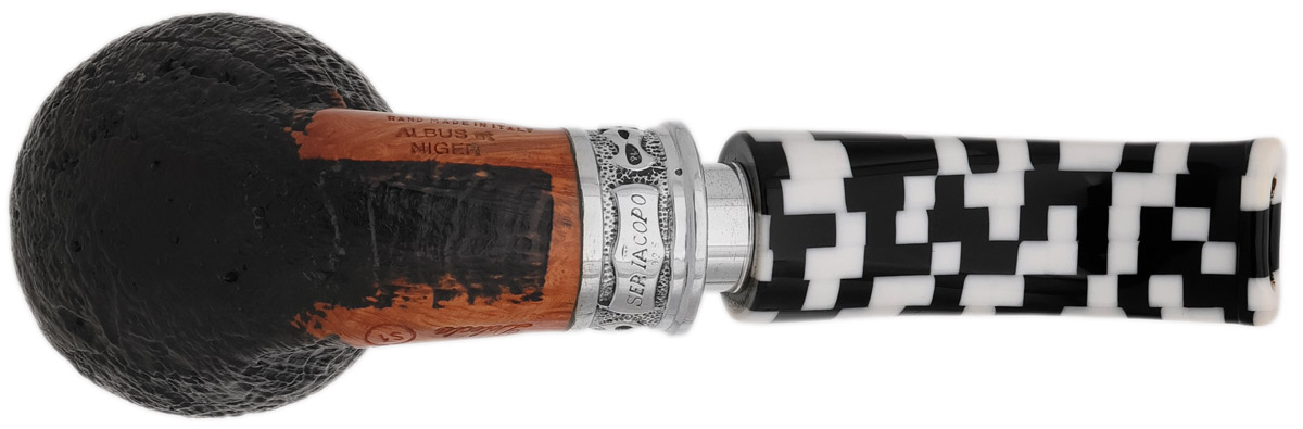 Ser Jacopo Albus et Niger Delecta Sandblasted Bent Apple with Silver (S1) (D)