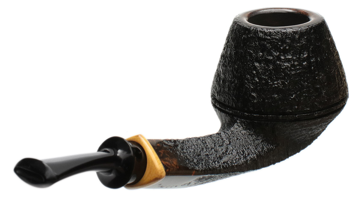 Kurt Balleby Sandblasted Bent Bulldog with Boxwood