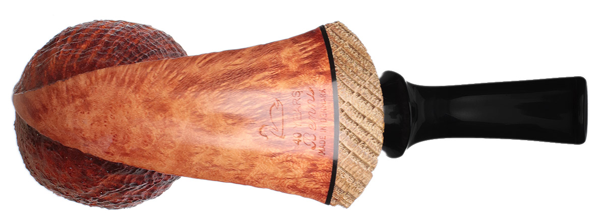 Benni Jorgensen Partially Sandblasted Bent Dublin with Oak (Swan) (40th Anniversary)