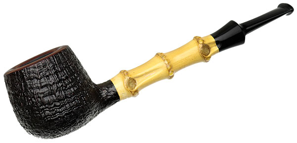 Sandblasted Pot with Bamboo Tobacco Pipe