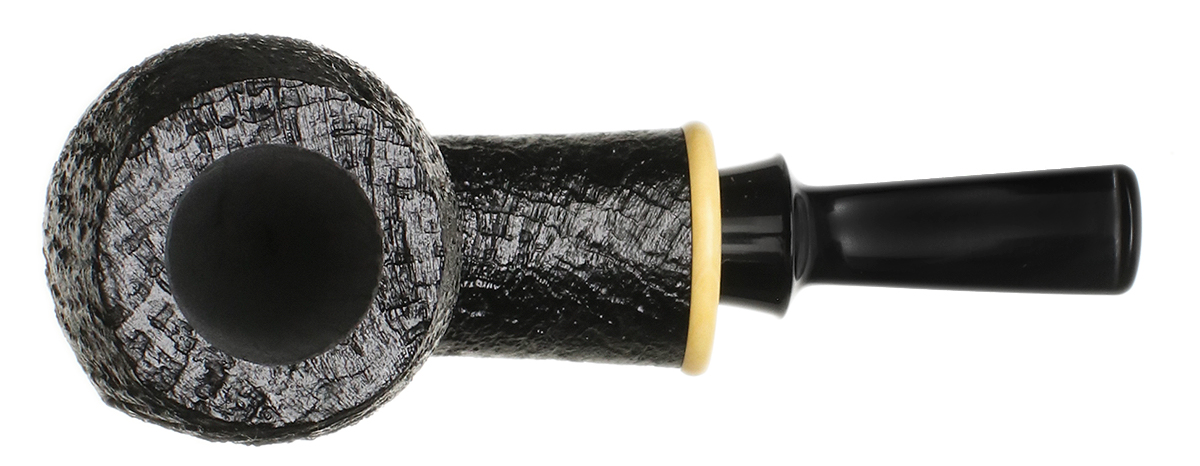 Pete Prevost Sandblasted Bent Egg with Boxwood