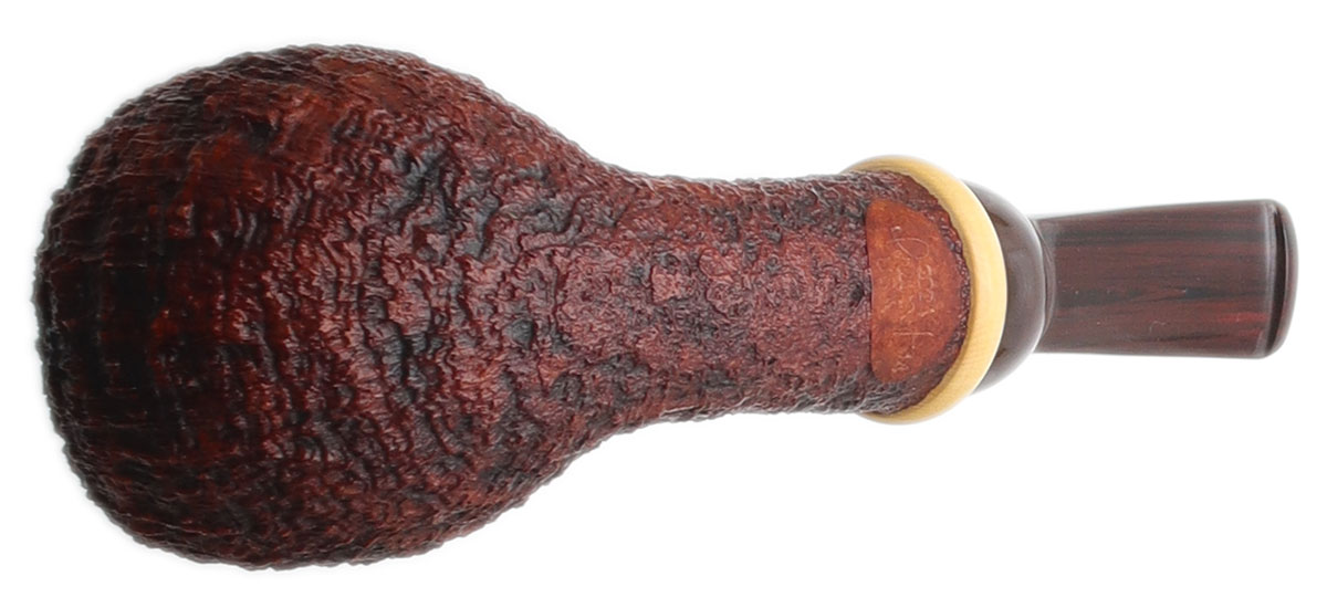 Pete Prevost Sandblasted Acorn with Boxwood