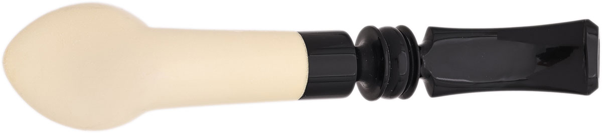 AKB Meerschaum Smooth Skater (Mcinar) (with Case)