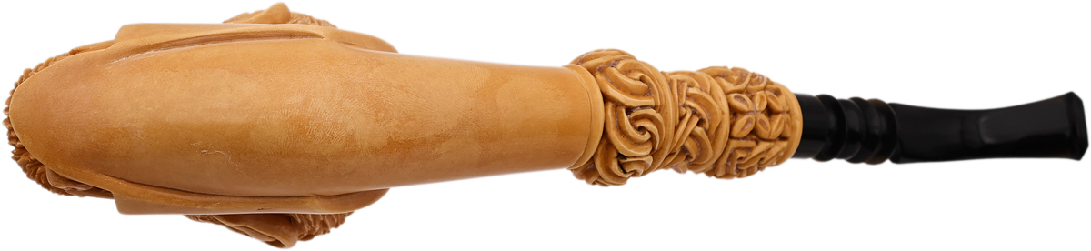 AKB Meerschaum Carved Abraham Lincoln (Kenan) (with Case)
