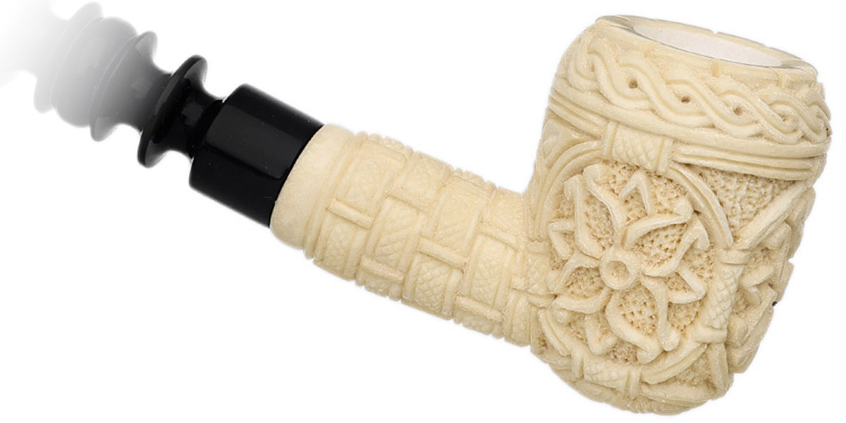 AKB Meerschaum Carved Floral Acorn (Mcinar) (with Case)