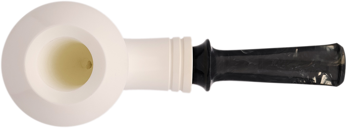 AKB Meerschaum Smooth Rhodesian (with Case)