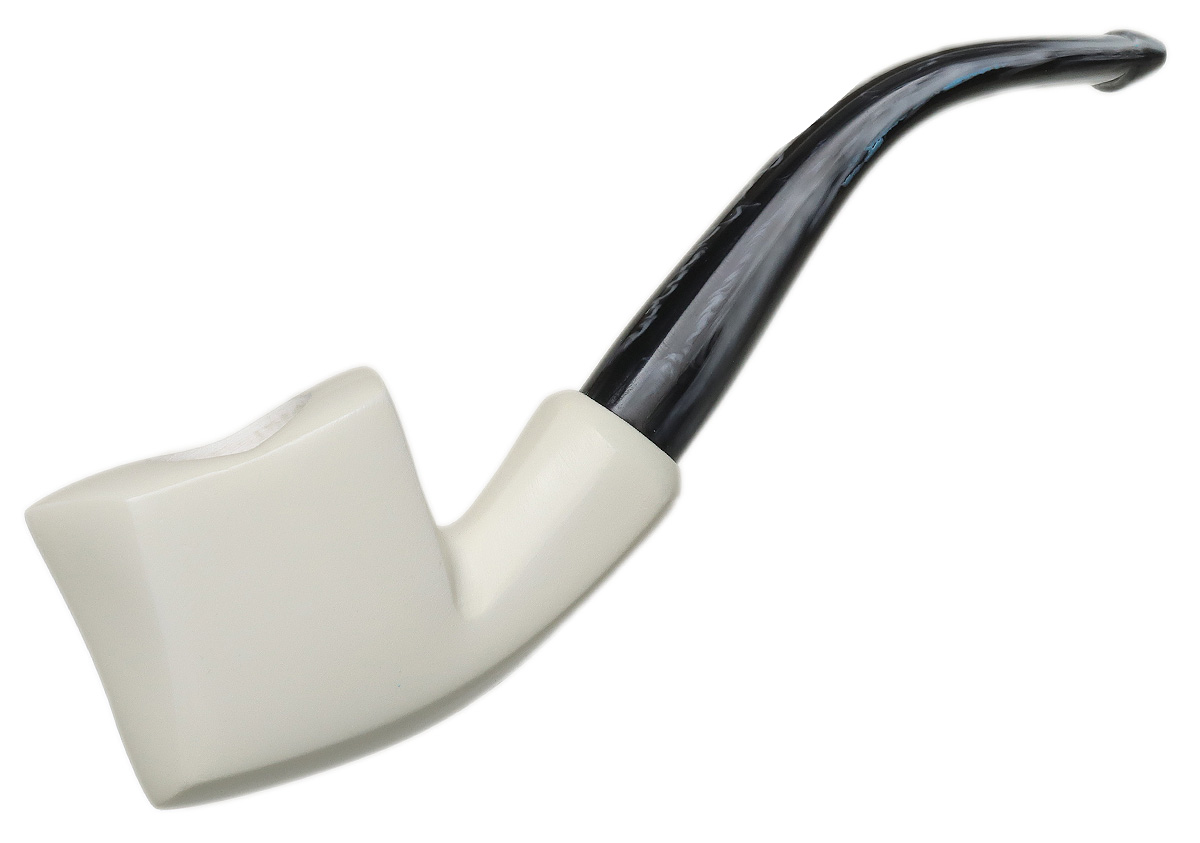 AKB Meerschaum Smooth Freehand (with Case)