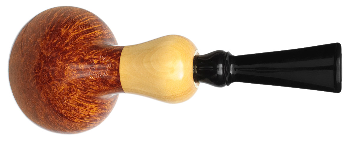 Abe Herbaugh Smooth Tomato with Boxwood