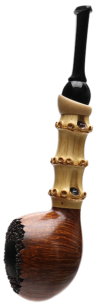 Ray Kurusu Smooth Apple with Bamboo and Boxwood