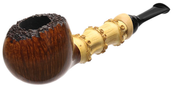 Ray Kurusu Smooth Apple with Bamboo and Boxwood