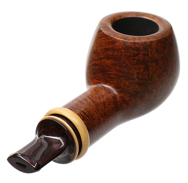Ray Kurusu Smooth Apple with Boxwood