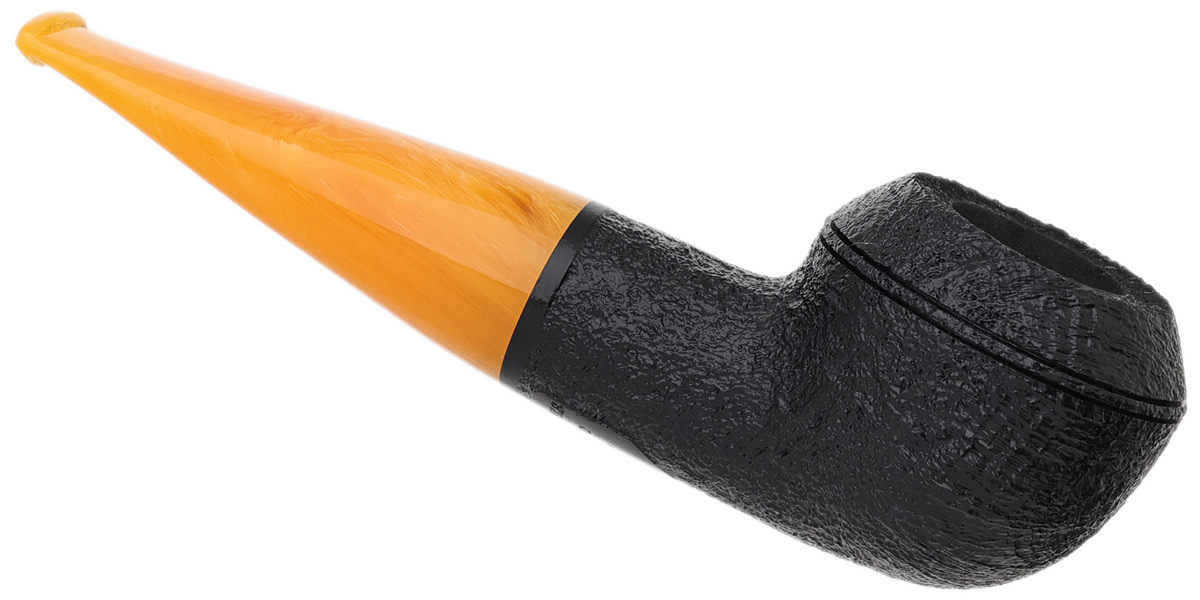 BriarWorks Classic Dark Sandblasted with Amber Stem (C52)