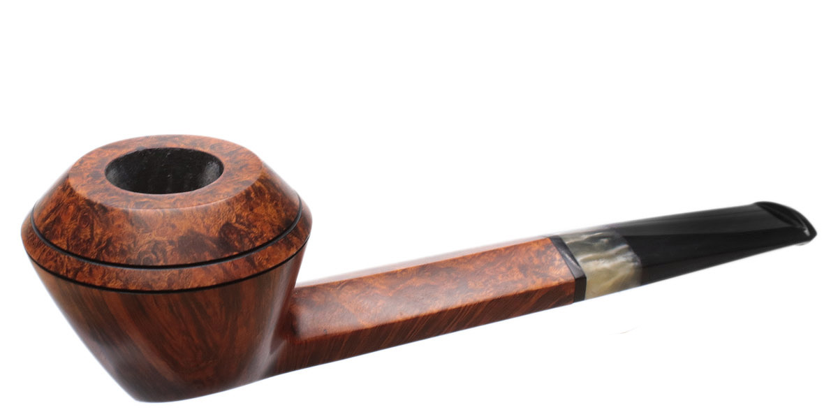 Manduela Smooth Bulldog with Musk Ox