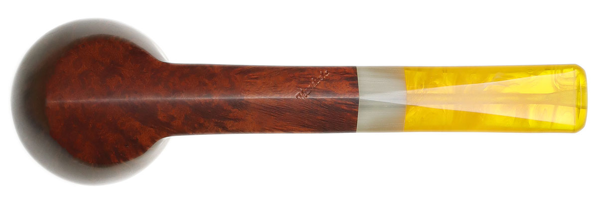 Manduela Smooth Bulldog with Horn and Cultured Amber
