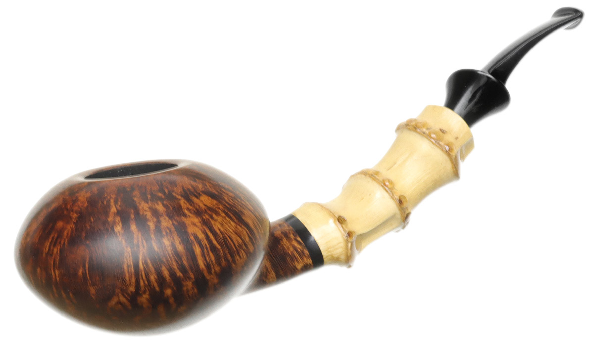 David Huber Smooth Tomato with Bamboo | 10th Annual Global Pipe Making Exposition | Daily Reader