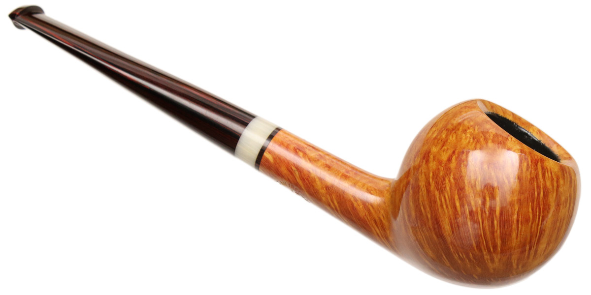 G. Penzo Smooth Apple with Horn (Flame) (A)