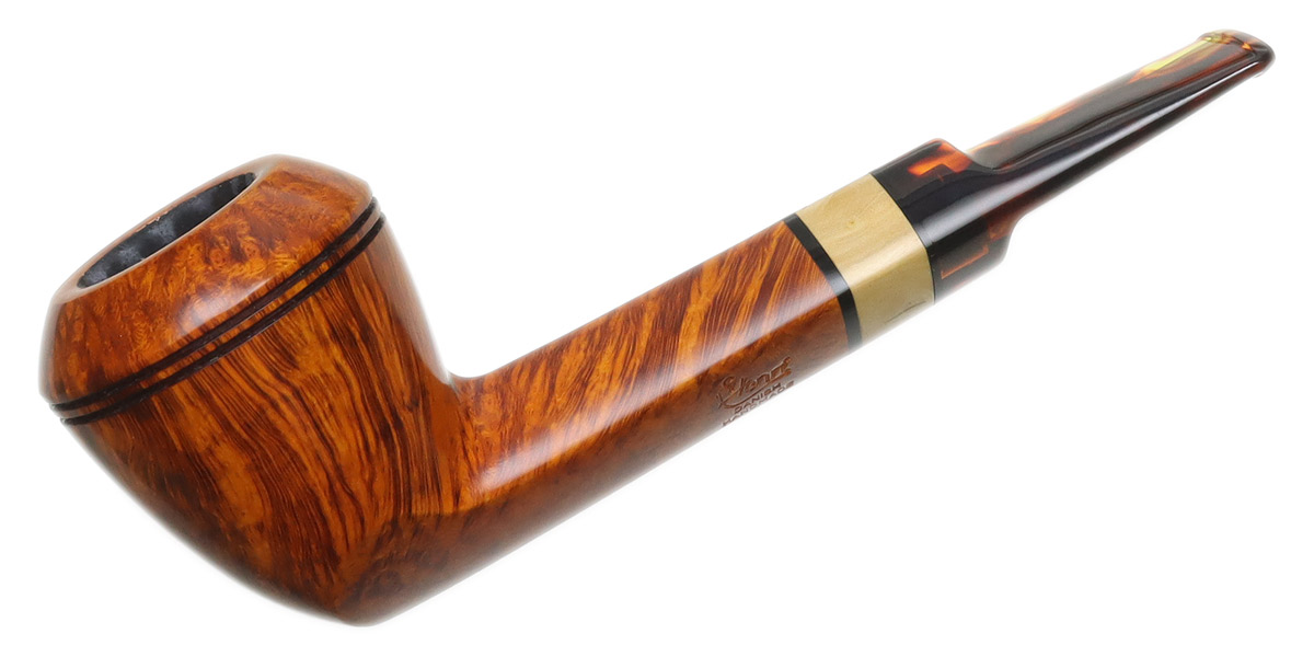Henri Sorensen Smooth Bulldog with Boxwood