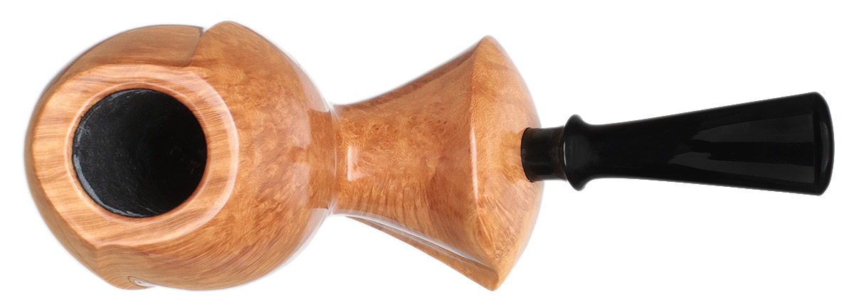 Wojtek Pastuch Smooth Bent Egg (0902)