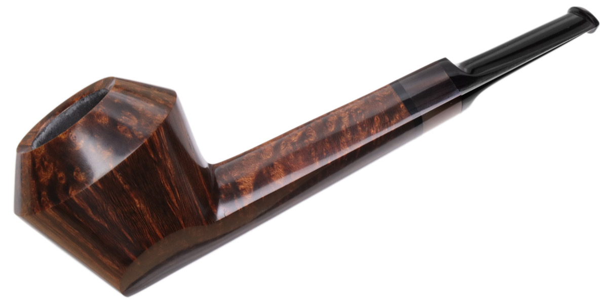 Luiz Lavos Smooth Bulldog with Horn