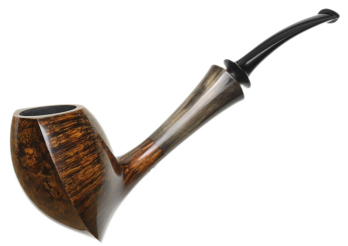 Luiz Lavos Smooth Shield with Horn