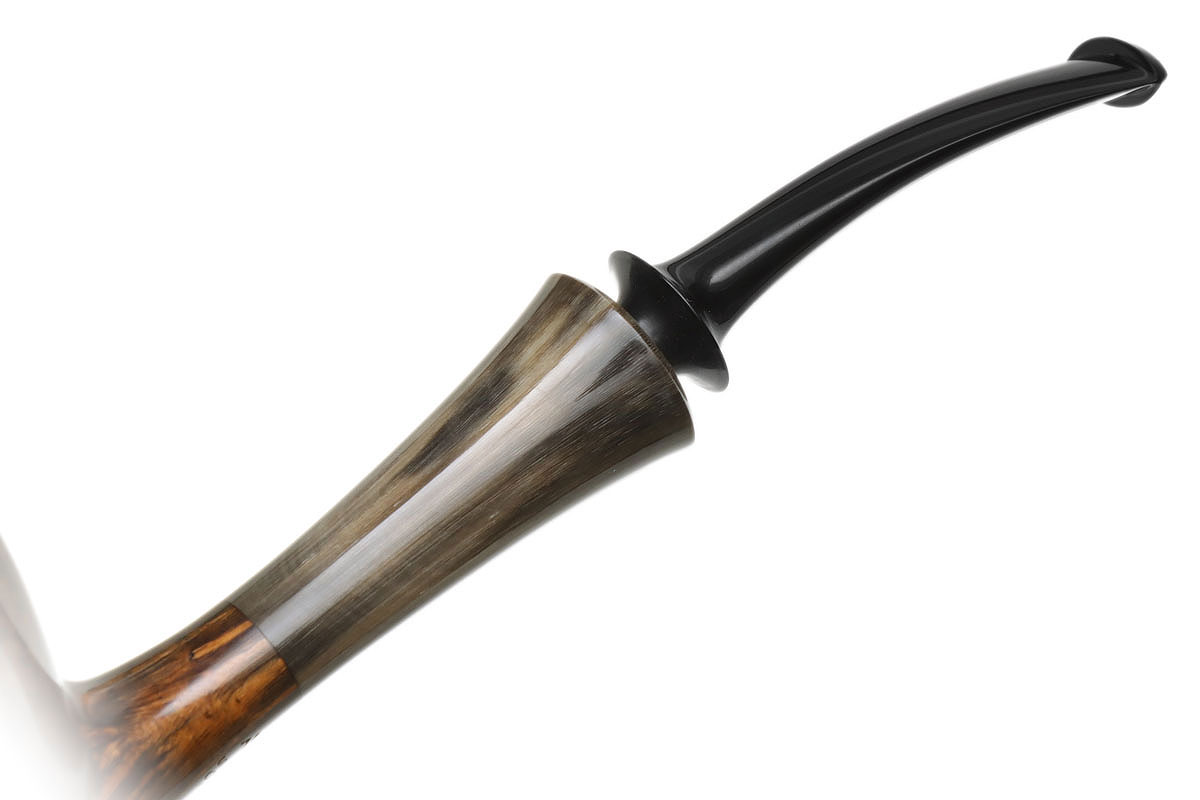 Luiz Lavos Smooth Shield with Horn