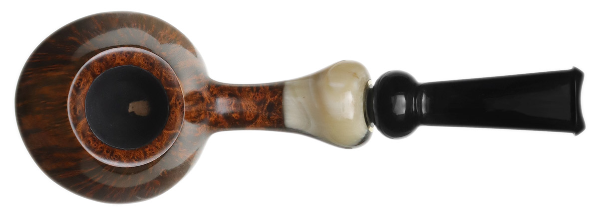 Il Cerchio Smooth Volcano with Horn