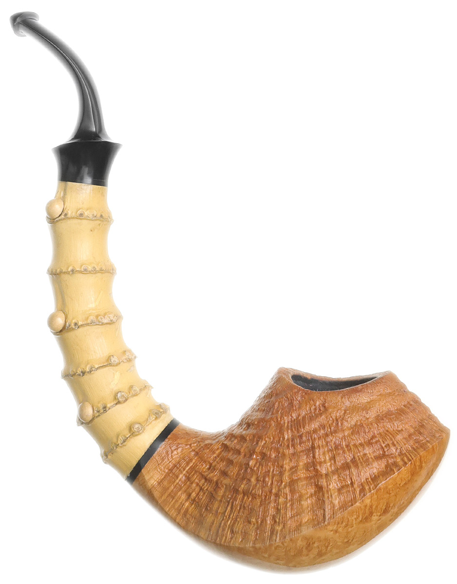 Il Cerchio Natural Partially Sandblasted Volcano with Bamboo and Boxwood