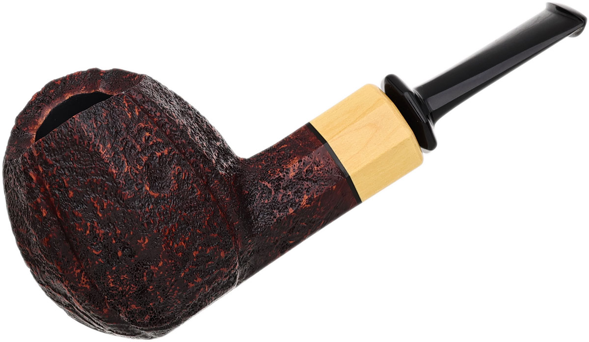 GH Zhang Red Sandblasted Paneled Apple with Boxwood (Viktor Yashtylov) (01)