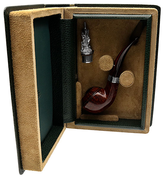 English Estate Dunhill Amber Root Christmas