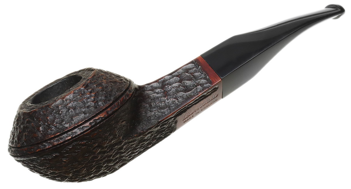 English Estate Ben Wade Rusticated Bent Bulldog