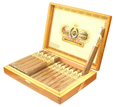 Ashton ESG 20 Year Salute (Box of 25)
