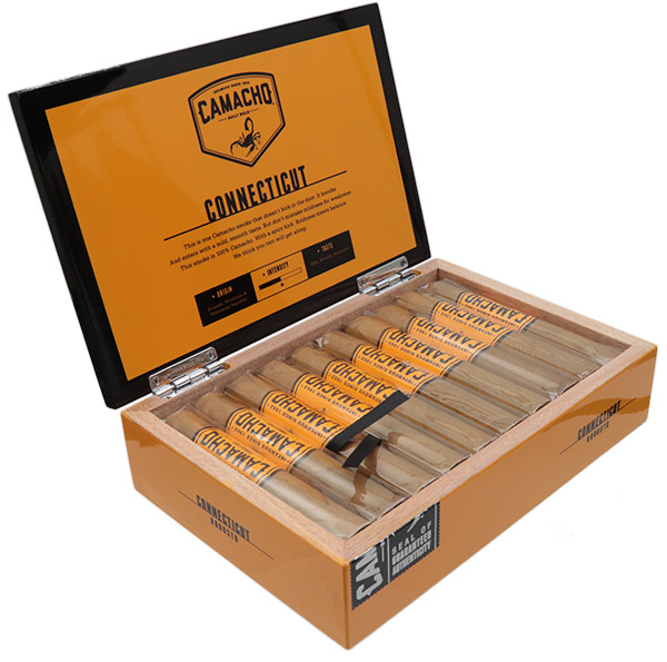Camacho Connecticut Robusto