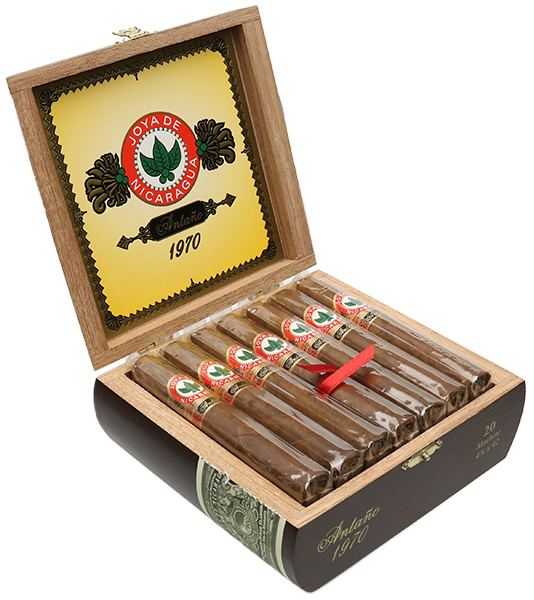 Antano 1970 Machito - Joya de Nicaragua Cigars | Smokingpipe