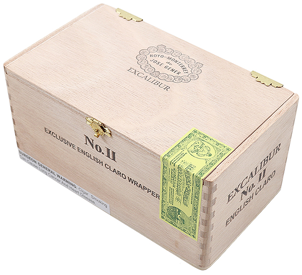 Hoyo de Monterrey Excalibur No. 2 English Claro