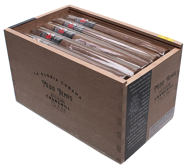 La Gloria Cubana Medio Tiempo Churchill